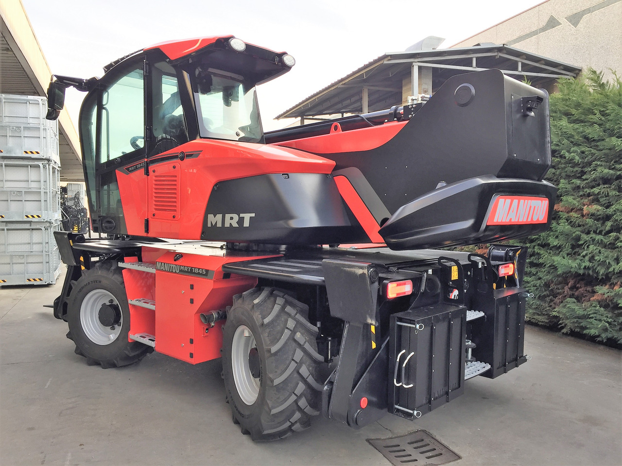 Manitou MRT 1845 360° 115D VISION - رافعة تلسكوبية: صور 3 Manitou MRT 1845 360° 115D VISION - رافعة تلسكوبية: صور 3