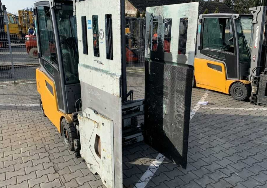 Cascade 28G-CCX-2A-75359R0, Kartonklammer - المشبك - معدات المناولة: صور 2 Cascade 28G-CCX-2A-75359R0, Kartonklammer - المشبك - معدات المناولة: صور 2