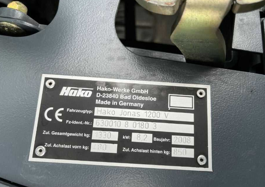 Hako Jonas 1200V - كناسة المناطق الصناعية: صور 4 Hako Jonas 1200V - كناسة المناطق الصناعية: صور 4