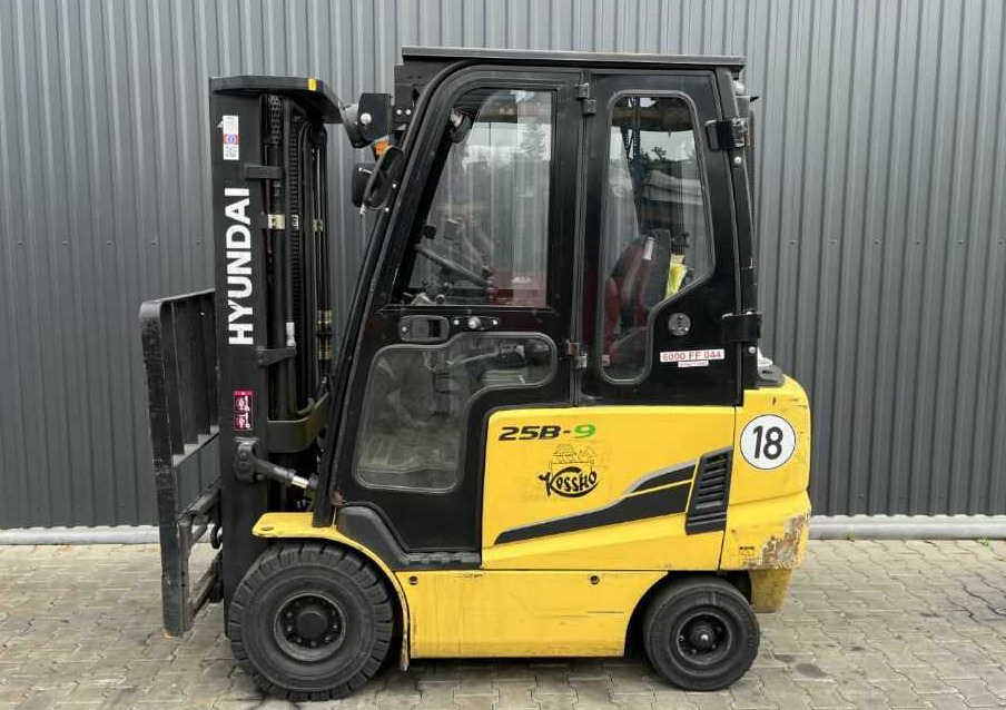 Hyundai 25B-9 - رافعة شوكية كهربائية: صور 2 Hyundai 25B-9 - رافعة شوكية كهربائية: صور 2