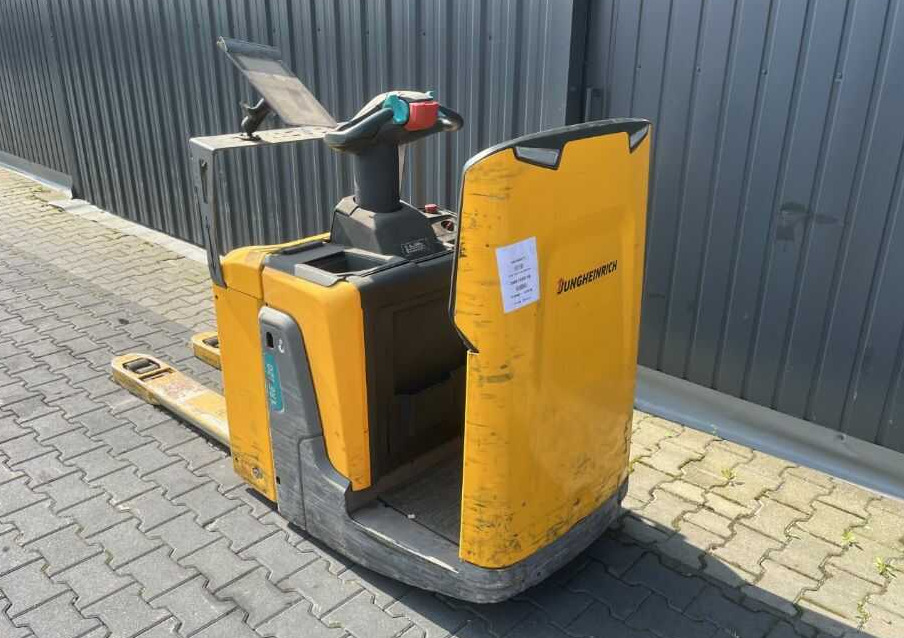 Jungheinrich ERE120 - معدات الرفع منخفض المستوى: صور 3 Jungheinrich ERE120 - معدات الرفع منخفض المستوى: صور 3