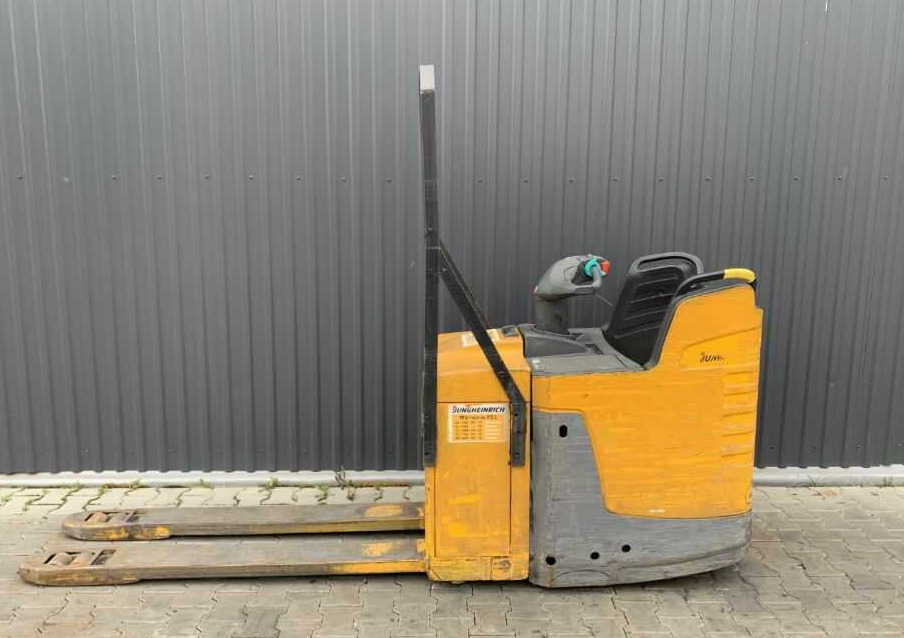 Jungheinrich ERE225 - معدات الرفع منخفض المستوى: صور 2 Jungheinrich ERE225 - معدات الرفع منخفض المستوى: صور 2