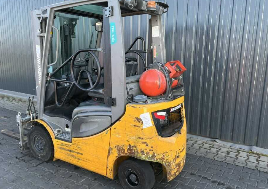 Jungheinrich TFG316s - رافعة شوكية تعمل بالغاز: صور 3 Jungheinrich TFG316s - رافعة شوكية تعمل بالغاز: صور 3