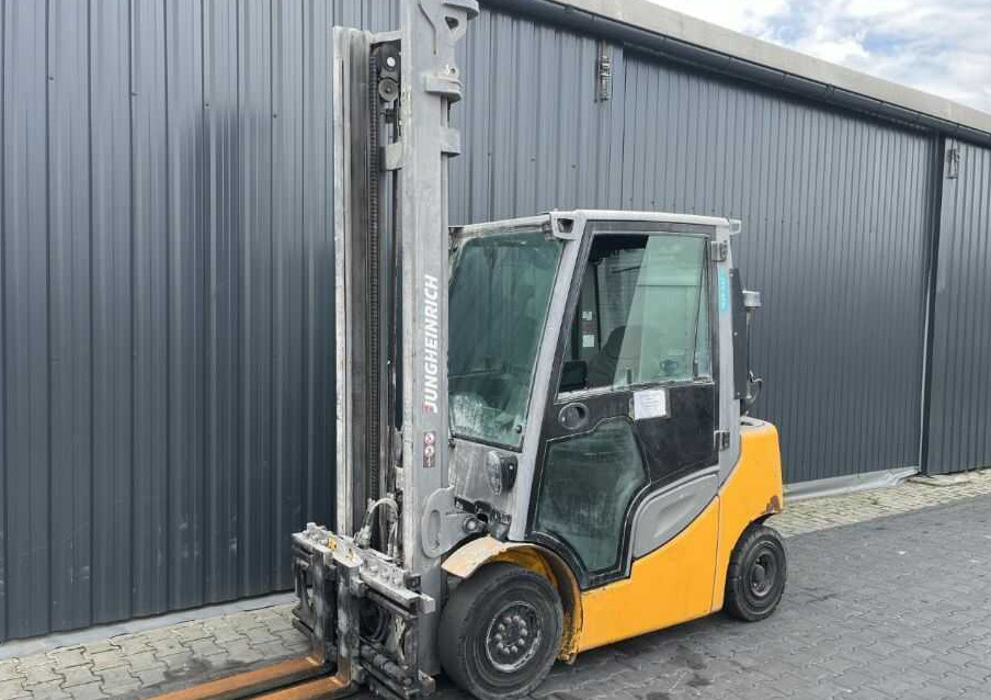 Jungheinrich TFG425s - رافعة شوكية تعمل بالغاز: صور 1 Jungheinrich TFG425s - رافعة شوكية تعمل بالغاز: صور 1