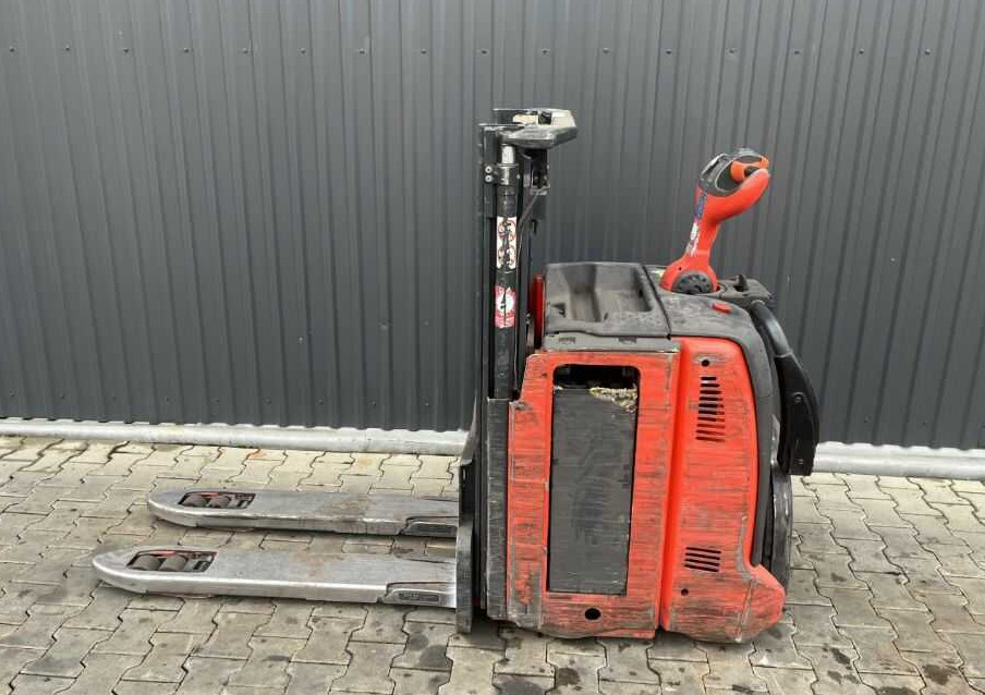 Linde D12HPAP - معدات تكديس: صور 2 Linde D12HPAP - معدات تكديس: صور 2