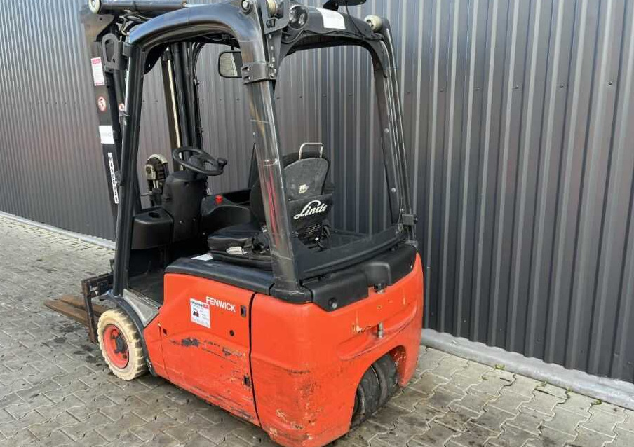 Linde E16C-01 - رافعة شوكية كهربائية: صور 3 Linde E16C-01 - رافعة شوكية كهربائية: صور 3