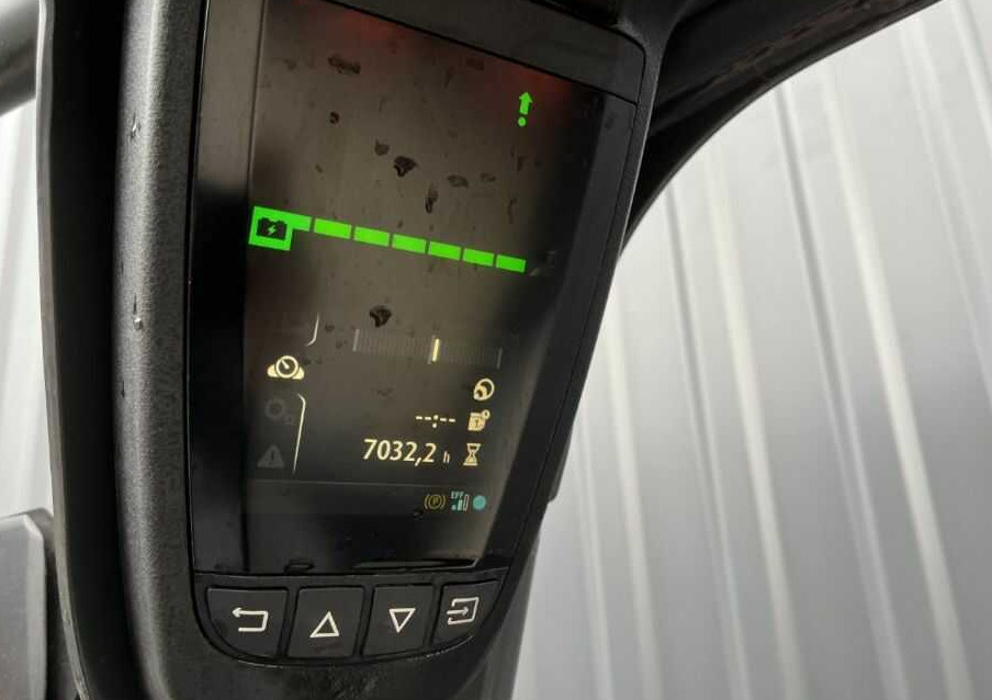 Linde E16H-02 - رافعة شوكية كهربائية: صور 5 Linde E16H-02 - رافعة شوكية كهربائية: صور 5