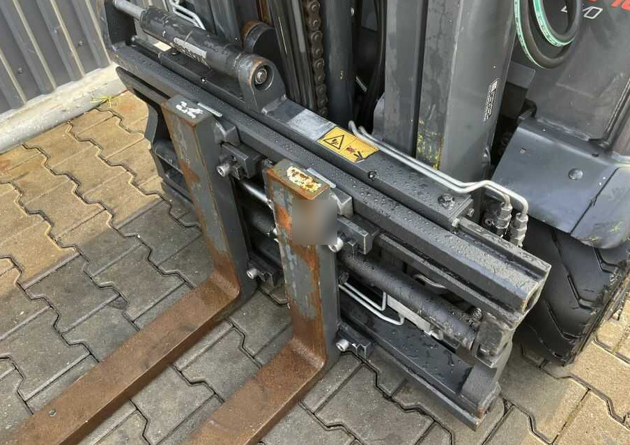 Linde E18-02 - رافعة شوكية كهربائية: صور 5 Linde E18-02 - رافعة شوكية كهربائية: صور 5