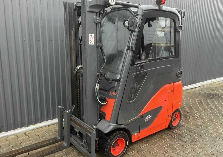Linde E20PH-02 - رافعة شوكية كهربائية: صور 1 Linde E20PH-02 - رافعة شوكية كهربائية: صور 1