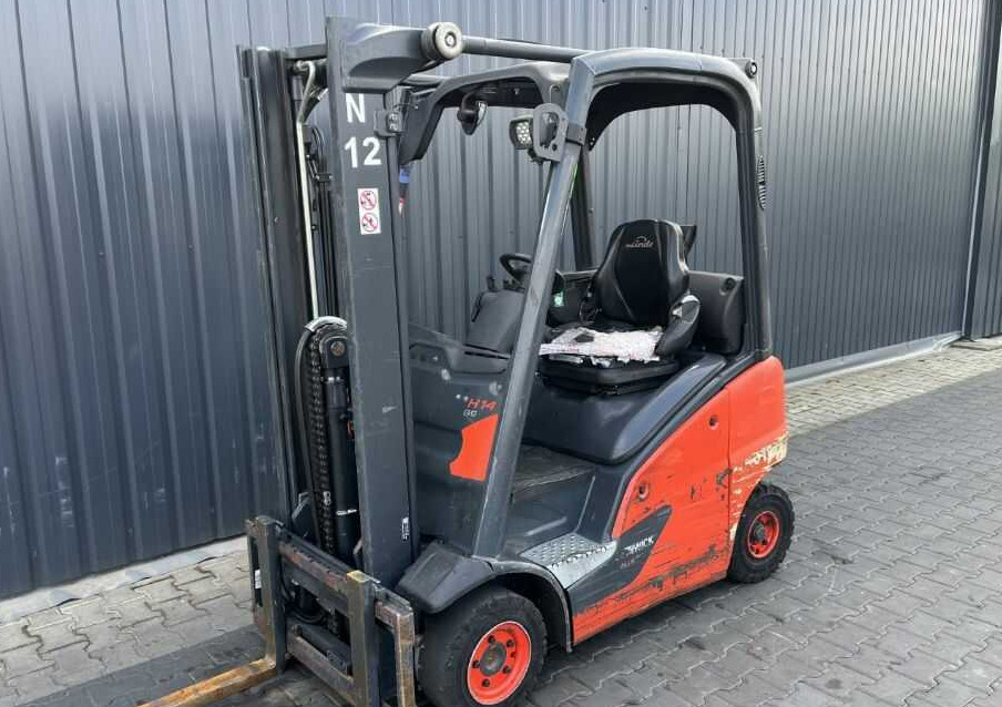 Linde H14T-01 - رافعة شوكية تعمل بالغاز: صور 1 Linde H14T-01 - رافعة شوكية تعمل بالغاز: صور 1