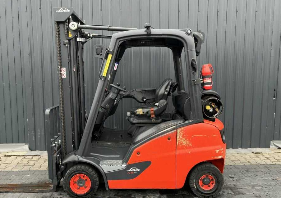 Linde H16T-01 - رافعة شوكية تعمل بالغاز: صور 2 Linde H16T-01 - رافعة شوكية تعمل بالغاز: صور 2