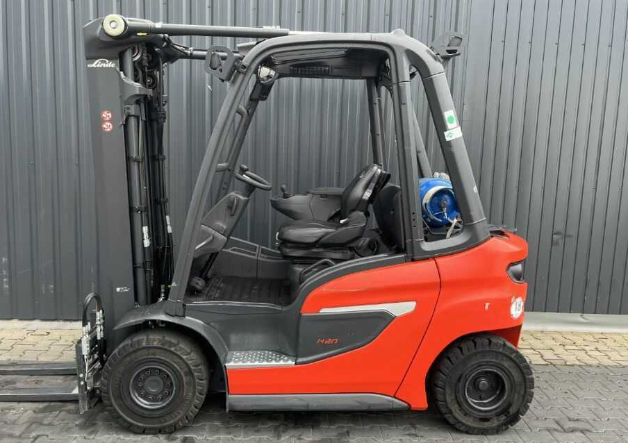 Linde H20T-01/600 - رافعة شوكية تعمل بالغاز: صور 2 Linde H20T-01/600 - رافعة شوكية تعمل بالغاز: صور 2