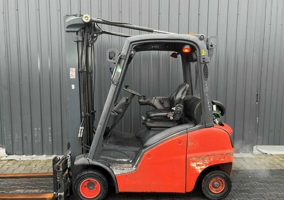 Linde H20T-01 - رافعة شوكية تعمل بالغاز: صور 2 Linde H20T-01 - رافعة شوكية تعمل بالغاز: صور 2