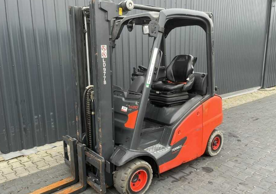 Linde H20T-01 - رافعة شوكية تعمل بالغاز: صور 1 Linde H20T-01 - رافعة شوكية تعمل بالغاز: صور 1
