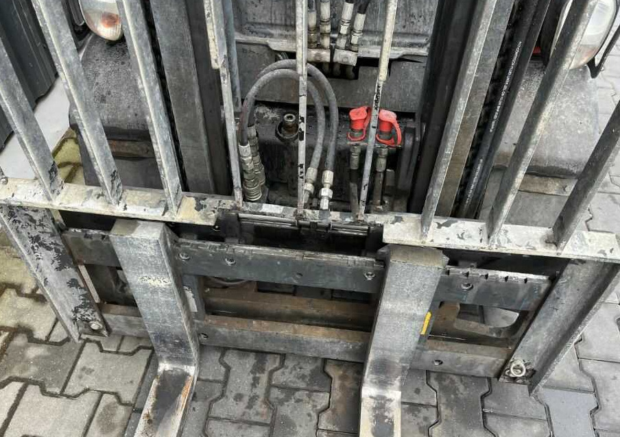 تأجير  Linde H25T-02 Linde H25T-02: صور 8
