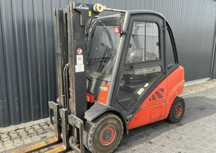Linde H30D - رافعة شوكية ديزل: صور 1 Linde H30D - رافعة شوكية ديزل: صور 1
