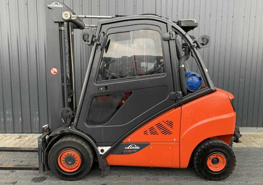 Linde H30T-02 - رافعة شوكية تعمل بالغاز: صور 2 Linde H30T-02 - رافعة شوكية تعمل بالغاز: صور 2