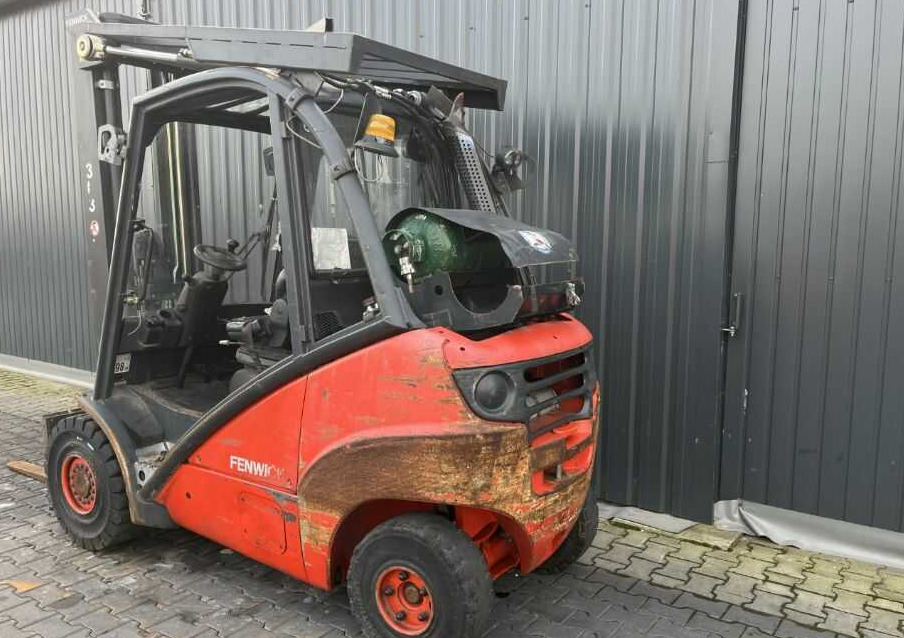 Linde H30T - رافعة شوكية تعمل بالغاز: صور 3 Linde H30T - رافعة شوكية تعمل بالغاز: صور 3