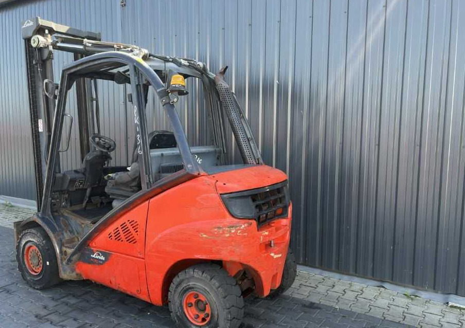 Linde H35D-02 - رافعة شوكية ديزل: صور 3 Linde H35D-02 - رافعة شوكية ديزل: صور 3
