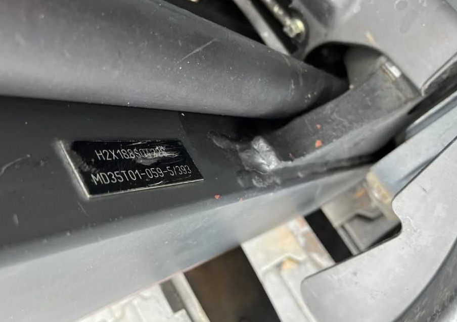 Linde H35T-01 - رافعة شوكية تعمل بالغاز: صور 5 Linde H35T-01 - رافعة شوكية تعمل بالغاز: صور 5