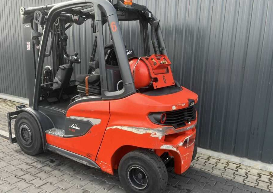 Linde H35T-01 - رافعة شوكية تعمل بالغاز: صور 3 Linde H35T-01 - رافعة شوكية تعمل بالغاز: صور 3