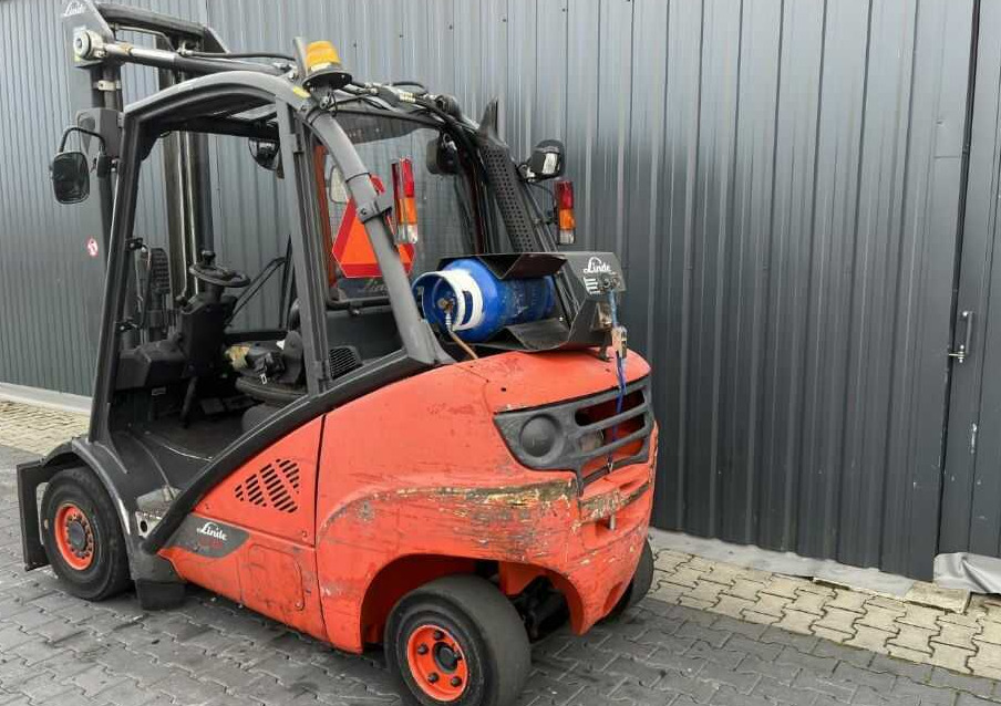 Linde H35T-01 - رافعة شوكية تعمل بالغاز: صور 3 Linde H35T-01 - رافعة شوكية تعمل بالغاز: صور 3