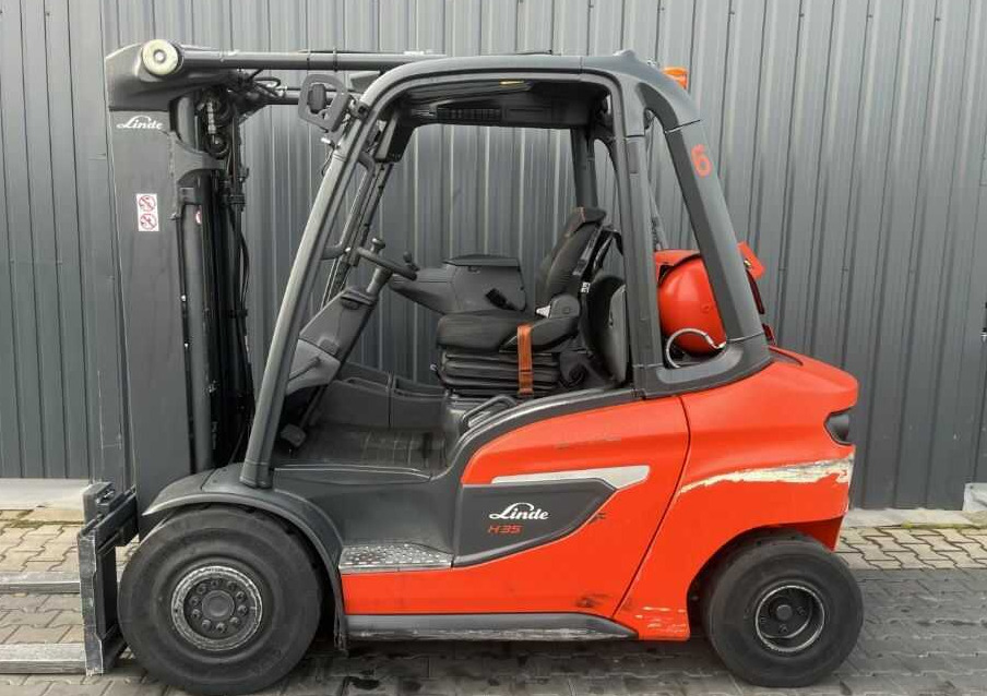 Linde H35T-01 - رافعة شوكية تعمل بالغاز: صور 2 Linde H35T-01 - رافعة شوكية تعمل بالغاز: صور 2