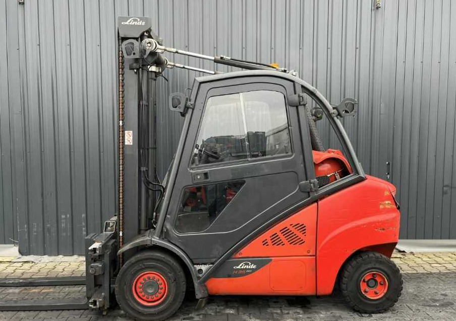 Linde H35T-02 - رافعة شوكية تعمل بالغاز: صور 2 Linde H35T-02 - رافعة شوكية تعمل بالغاز: صور 2