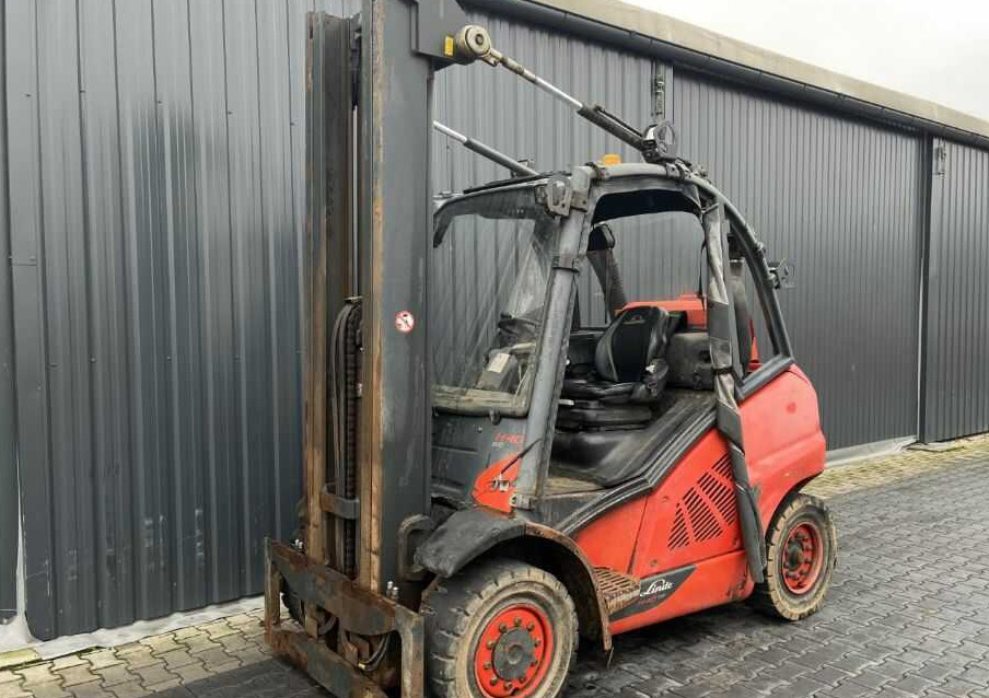 Linde H40T-02 - رافعة شوكية تعمل بالغاز: صور 1 Linde H40T-02 - رافعة شوكية تعمل بالغاز: صور 1