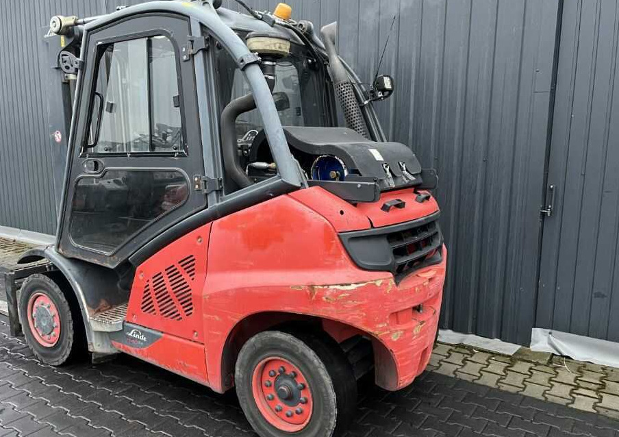 Linde H40T-02 - رافعة شوكية تعمل بالغاز: صور 1 Linde H40T-02 - رافعة شوكية تعمل بالغاز: صور 1