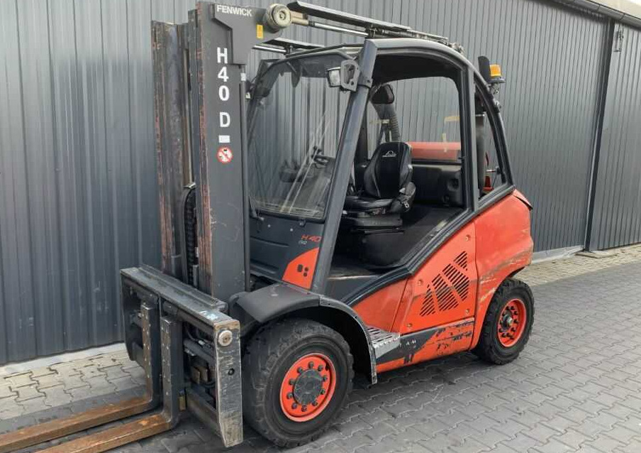 Linde H40T-02 - رافعة شوكية تعمل بالغاز: صور 1 Linde H40T-02 - رافعة شوكية تعمل بالغاز: صور 1