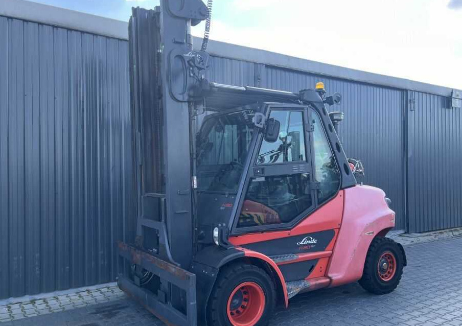 رافعة شوكية تعمل بالغاز Linde H80T-03/900: صور 9
