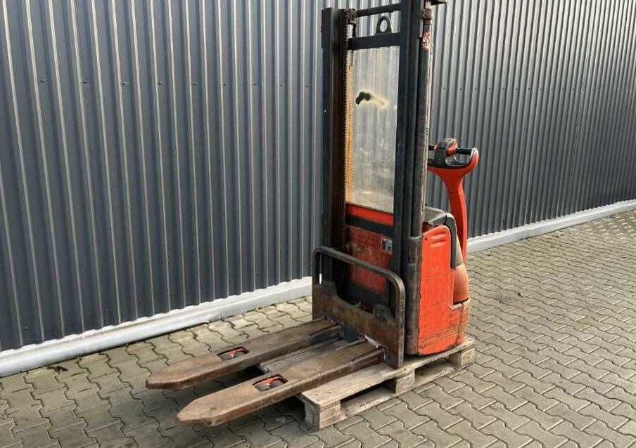 Linde L12 - معدات تكديس: صور 4 Linde L12 - معدات تكديس: صور 4