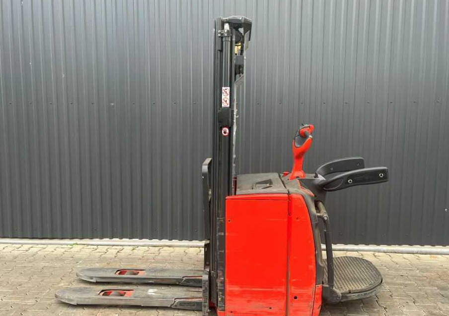 Linde L14AP - معدات تكديس: صور 2 Linde L14AP - معدات تكديس: صور 2