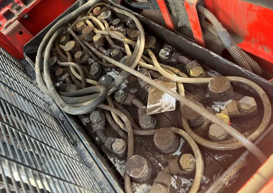 Linde L14APi - معدات تكديس: صور 5 Linde L14APi - معدات تكديس: صور 5