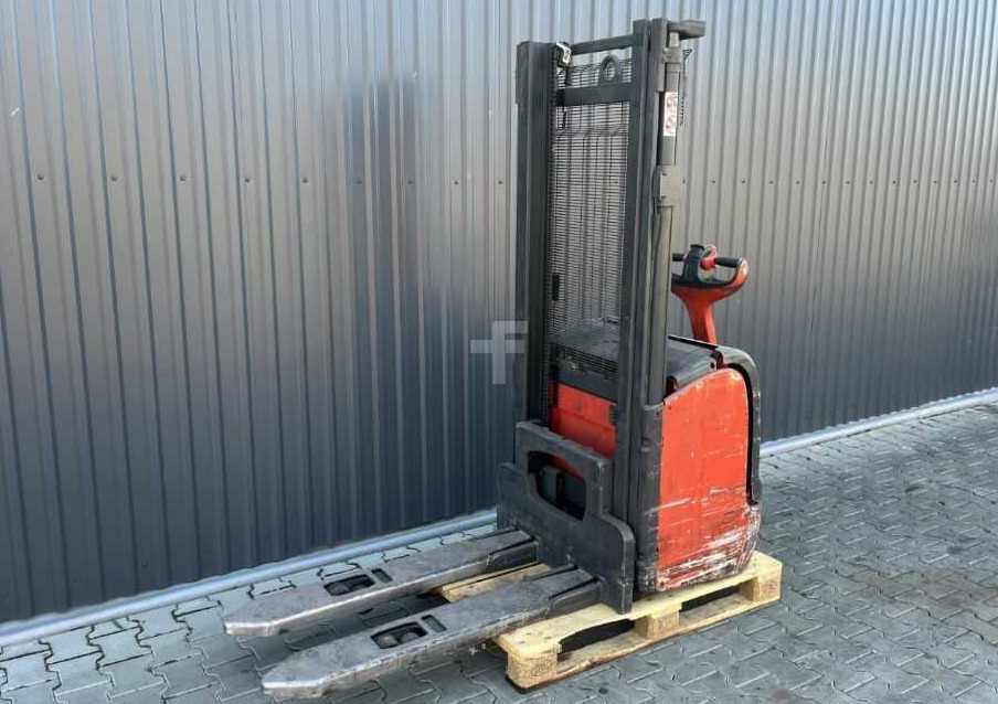 Linde L16 - معدات تكديس: صور 1 Linde L16 - معدات تكديس: صور 1