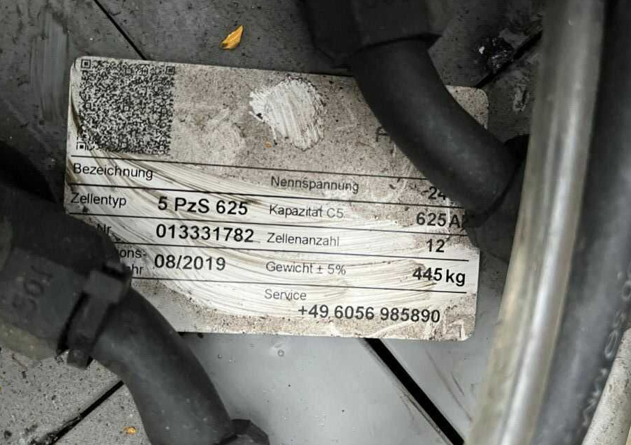 Linde P30C - جرار السحب الكهربائي: صور 5 Linde P30C - جرار السحب الكهربائي: صور 5