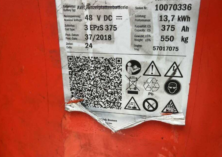 Linde P80 - جرار السحب الكهربائي: صور 5 Linde P80 - جرار السحب الكهربائي: صور 5