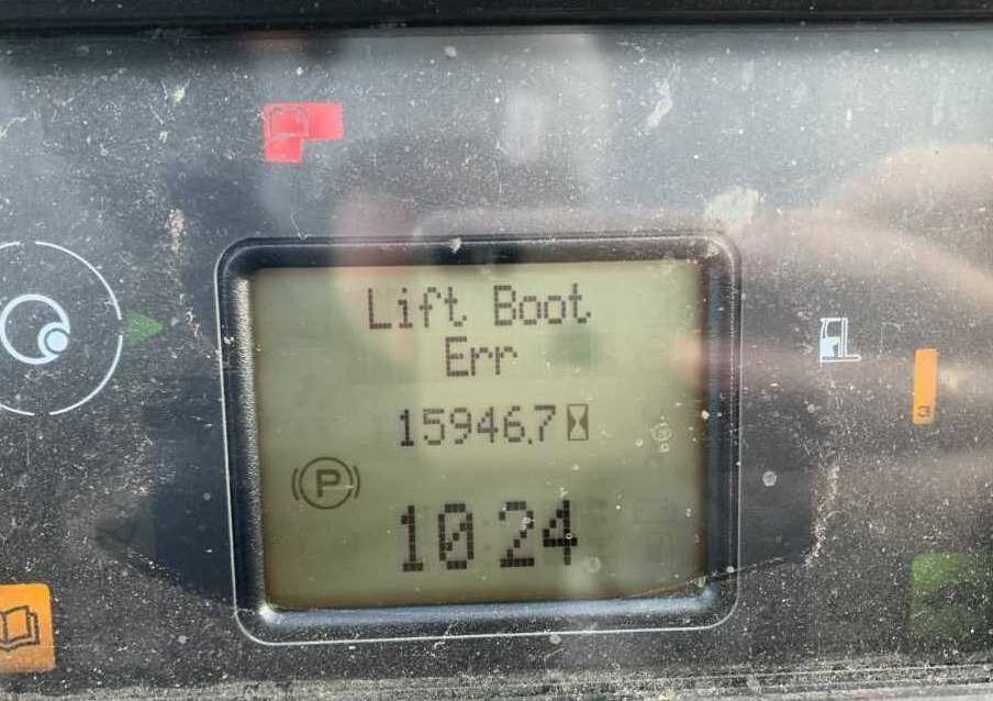 Linde R14HD-01 - شاحنة مناولة: صور 5 Linde R14HD-01 - شاحنة مناولة: صور 5