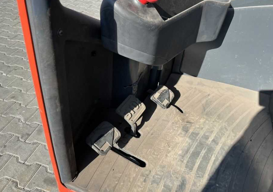 شاحنة مناولة Linde R14X: صور 10 شاحنة مناولة Linde R14X: صور 10