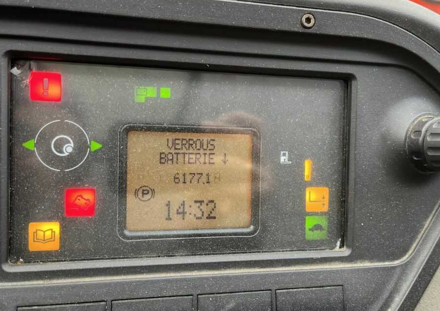 Linde R16HD-01 - شاحنة مناولة: صور 5 Linde R16HD-01 - شاحنة مناولة: صور 5