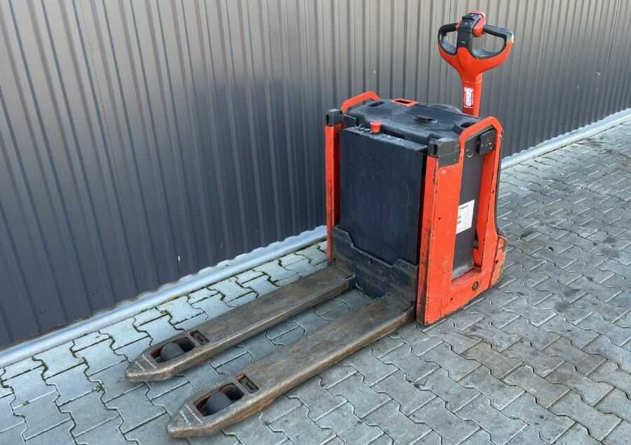 Linde T16L - معدات الرفع منخفض المستوى: صور 1 Linde T16L - معدات الرفع منخفض المستوى: صور 1