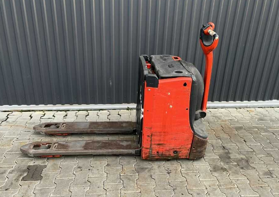 Linde T16L - معدات الرفع منخفض المستوى: صور 5 Linde T16L - معدات الرفع منخفض المستوى: صور 5