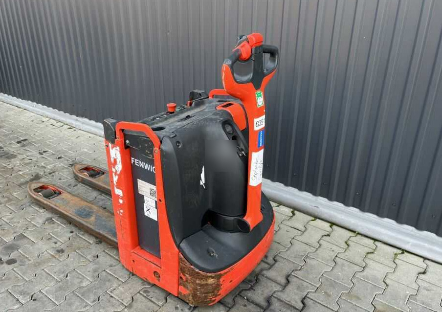 Linde T16L - معدات الرفع منخفض المستوى: صور 3 Linde T16L - معدات الرفع منخفض المستوى: صور 3