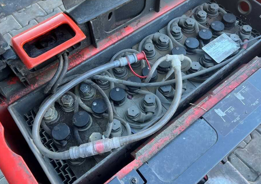 Linde T16L - معدات الرفع منخفض المستوى: صور 5 Linde T16L - معدات الرفع منخفض المستوى: صور 5