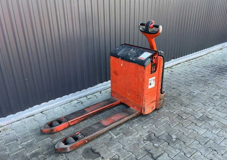 Linde T16 - معدات الرفع منخفض المستوى: صور 1 Linde T16 - معدات الرفع منخفض المستوى: صور 1