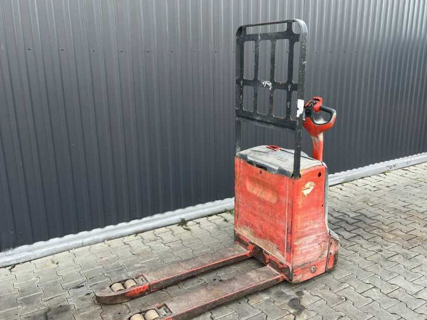 Linde T16 - معدات الرفع منخفض المستوى: صور 1 Linde T16 - معدات الرفع منخفض المستوى: صور 1