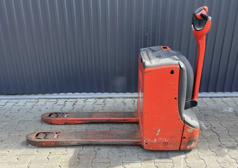 Linde T16 - معدات الرفع منخفض المستوى: صور 2 Linde T16 - معدات الرفع منخفض المستوى: صور 2
