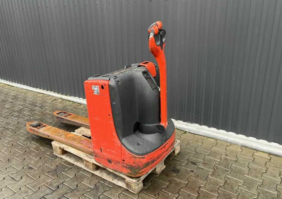 Linde T18 - معدات الرفع منخفض المستوى: صور 3 Linde T18 - معدات الرفع منخفض المستوى: صور 3