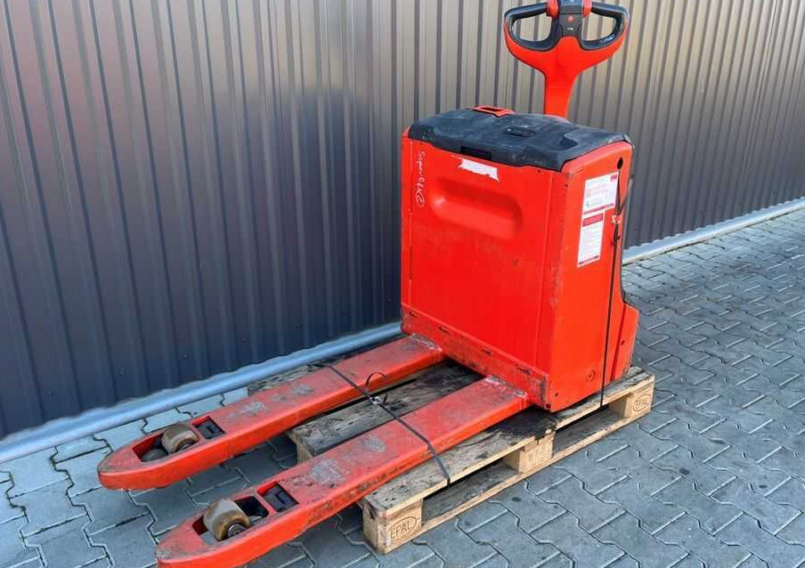 Linde T18 - معدات الرفع منخفض المستوى: صور 1 Linde T18 - معدات الرفع منخفض المستوى: صور 1